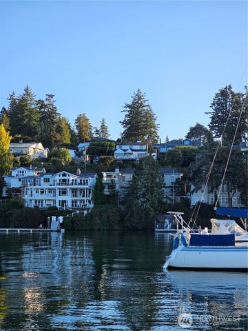 460 Harrison Street, Friday Harbor, WA 98250
