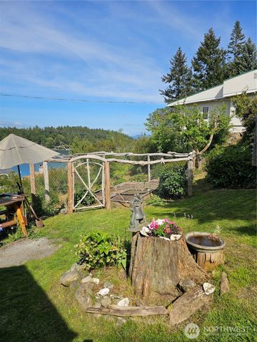 460 Harrison Street, Friday Harbor, WA 98250