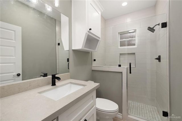 2308 Victoriano Street, Weslaco, TX 78596