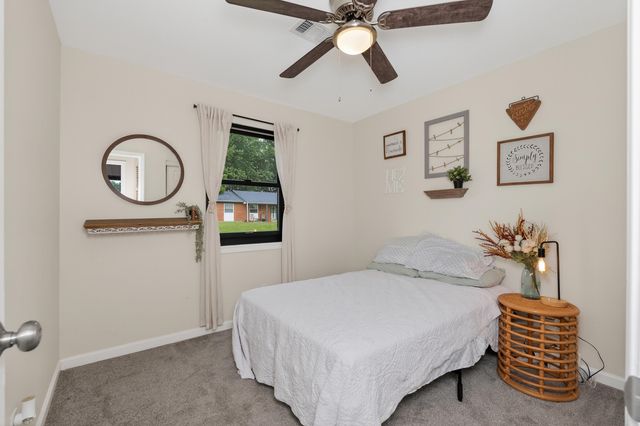 7113 Manderlay Drive, Florence, KY 41042