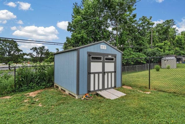 7113 Manderlay Drive, Florence, KY 41042