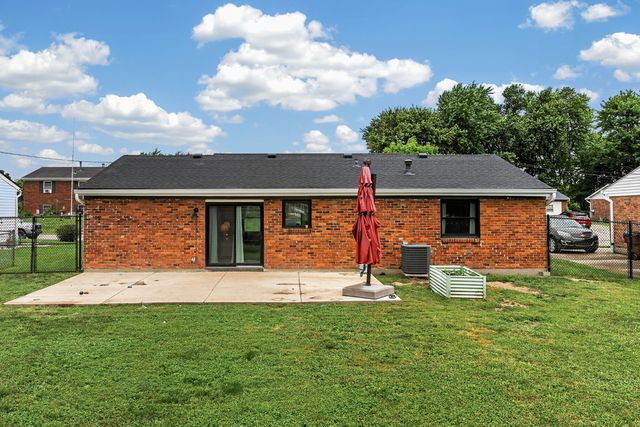 7113 Manderlay Drive, Florence, KY 41042