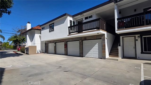 679 W 18th Street B, Costa Mesa, CA 92627