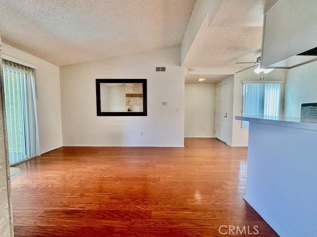 679 W 18th Street B, Costa Mesa, CA 92627