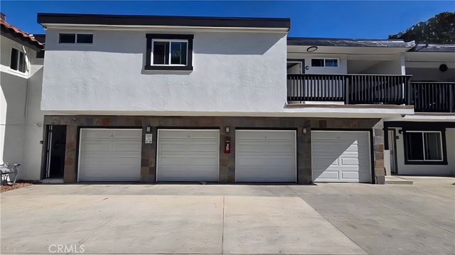 679 W 18th Street B, Costa Mesa, CA 92627