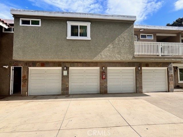 679 W 18th Street B, Costa Mesa, CA 92627