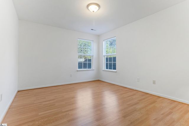 301 Carnahan Drive, Spartanburg, SC 29306