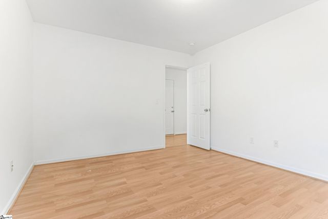 301 Carnahan Drive, Spartanburg, SC 29306