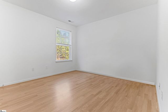 301 Carnahan Drive, Spartanburg, SC 29306