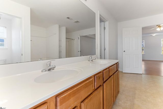 301 Carnahan Drive, Spartanburg, SC 29306