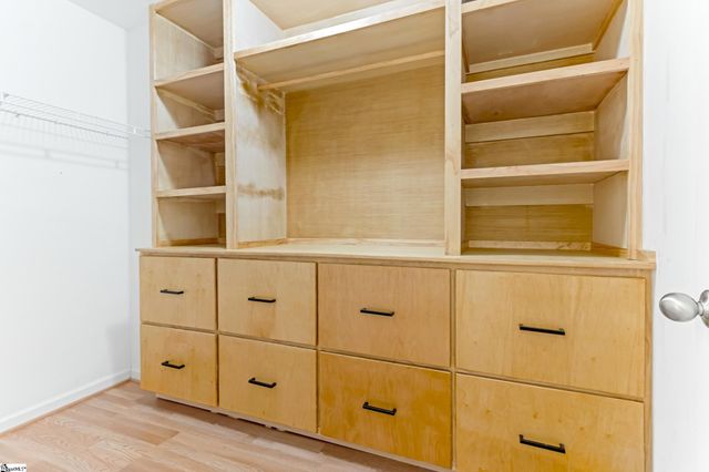 301 Carnahan Drive, Spartanburg, SC 29306