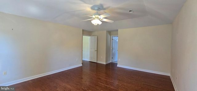 2055 FREEMAN DR, Amissville, VA 20106