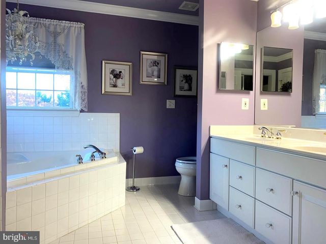2055 FREEMAN DR, Amissville, VA 20106