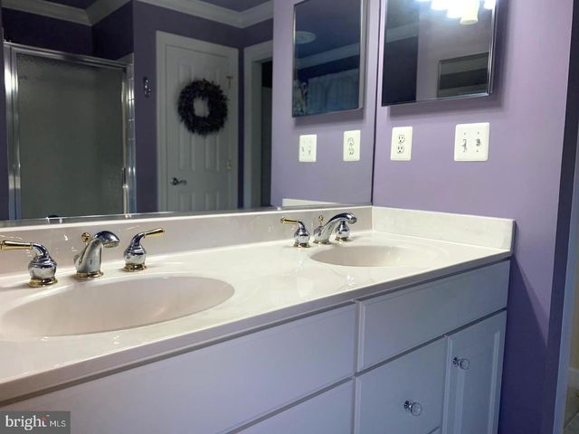 2055 FREEMAN DR, Amissville, VA 20106