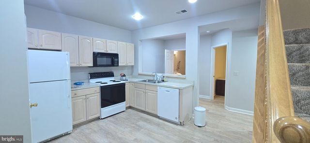 2055 FREEMAN DR, Amissville, VA 20106