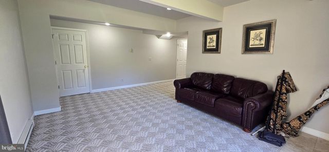 2055 FREEMAN DR, Amissville, VA 20106