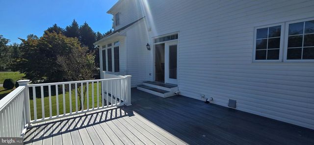 2055 FREEMAN DR, Amissville, VA 20106