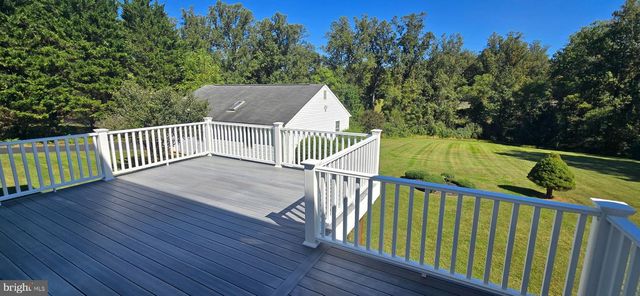 2055 FREEMAN DR, Amissville, VA 20106