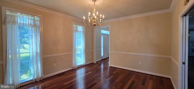 2055 FREEMAN DR, Amissville, VA 20106