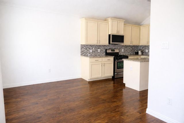 1358 Tee Time Court, Crosby, TX 77532