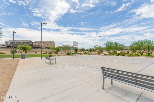 8931 W Colter Street, Glendale, AZ 85305