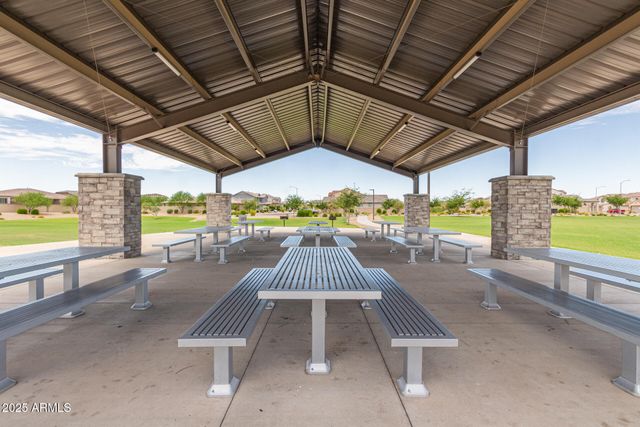 8931 W Colter Street, Glendale, AZ 85305