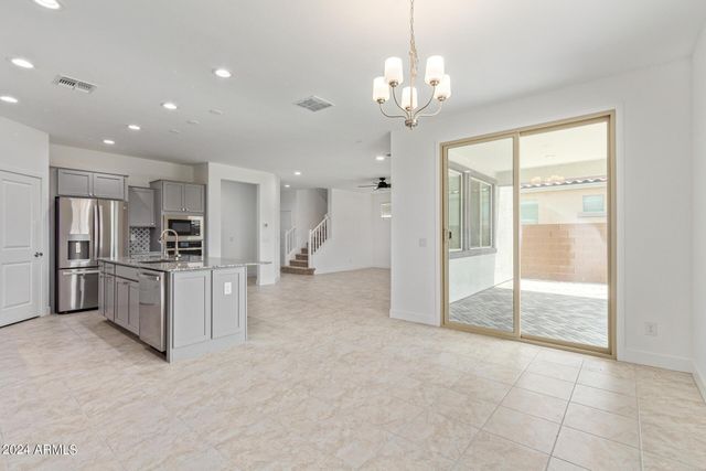 8931 W Colter Street, Glendale, AZ 85305