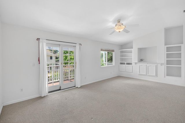 8822 Breaker Point Ct, Elk Grove, CA 95758