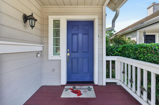 8822 Breaker Point Ct, Elk Grove, CA 95758