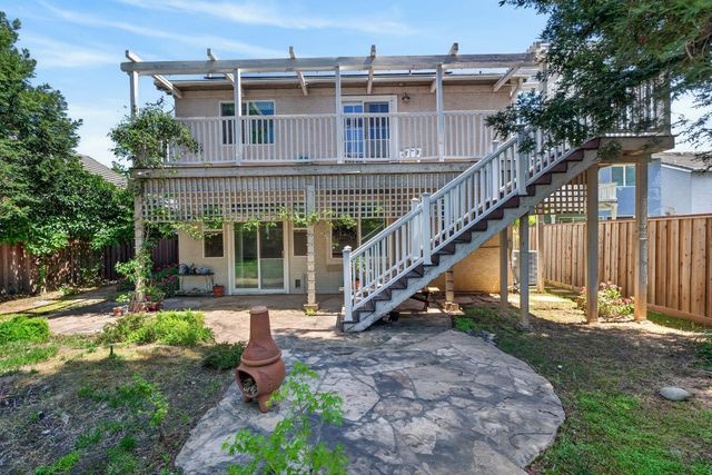 8822 Breaker Point Ct, Elk Grove, CA 95758