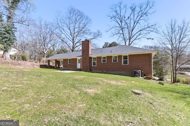 108 Springview Drive, Gainesville, GA 30501