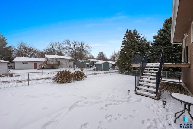 116 W Birchwood Dr Drive, Brandon, SD 57005