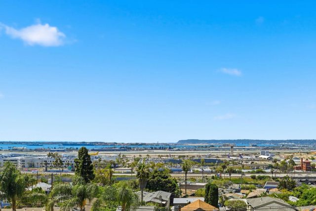 1663 Guy St, San Diego, CA 92103