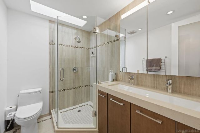 1663 Guy St, San Diego, CA 92103