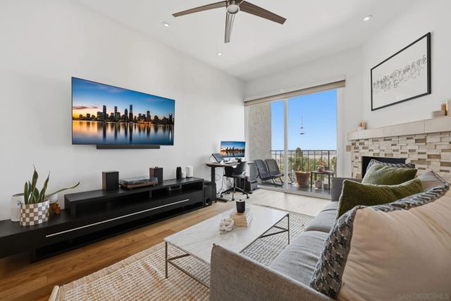 1663 Guy St, San Diego, CA 92103