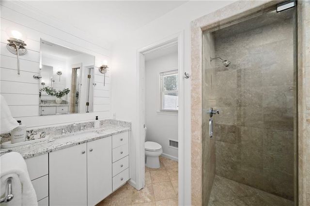 4094 Candler Lake Court NE, Atlanta, GA 30319