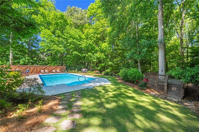 4094 Candler Lake Court NE, Atlanta, GA 30319