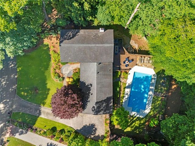 4094 Candler Lake Court NE, Atlanta, GA 30319