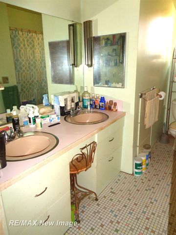 3751 Pierce Road, Saginaw, MI 48604