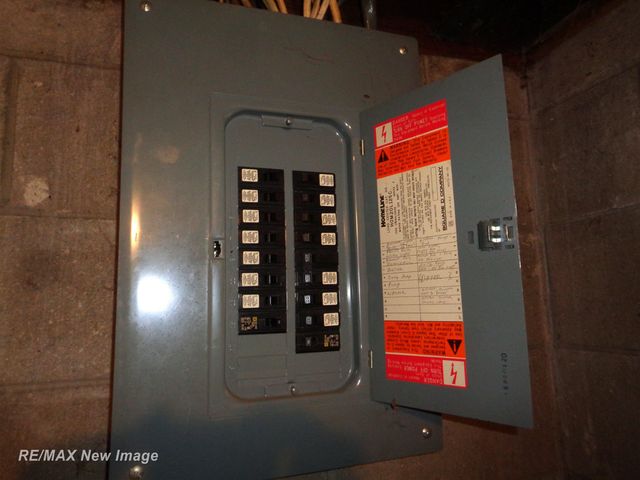 3751 Pierce Road, Saginaw, MI 48604