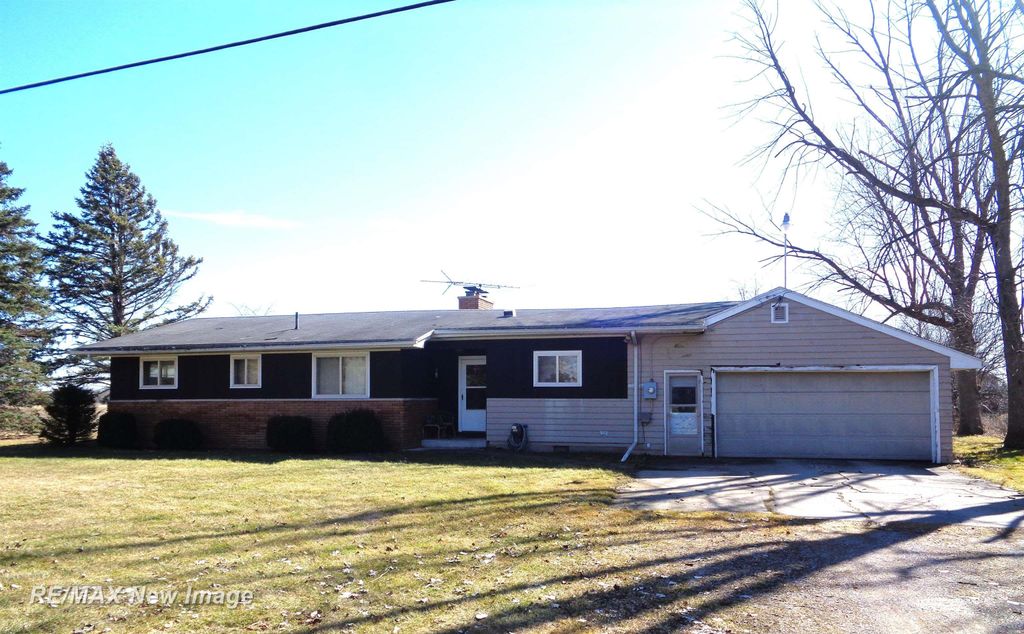 3751 Pierce Road, Saginaw, MI 48604