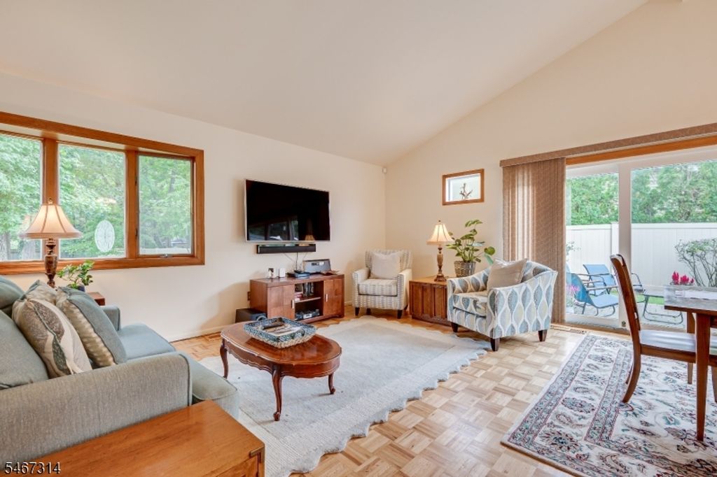 72 Stephenville Pkwy, Edison Twp., NJ 08820 — photo 5