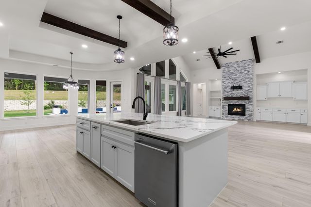 13095 Royal Hill Court, Montgomery, TX 77316
