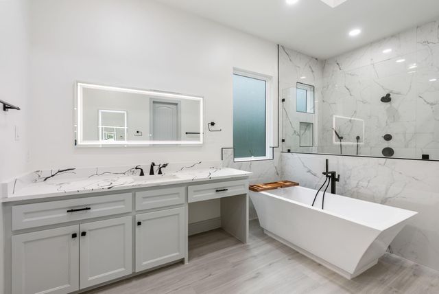 13095 Royal Hill Court, Montgomery, TX 77316