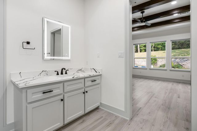 13095 Royal Hill Court, Montgomery, TX 77316