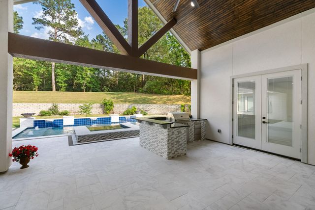 13095 Royal Hill Court, Montgomery, TX 77316