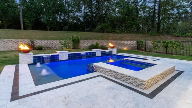 13095 Royal Hill Court, Montgomery, TX 77316