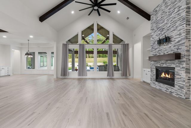 13095 Royal Hill Court, Montgomery, TX 77316