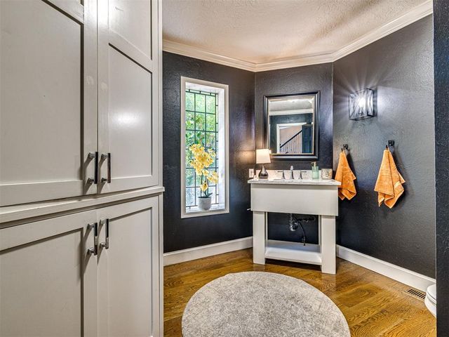 1510 Broad Acres Drive, Norman, OK 73072