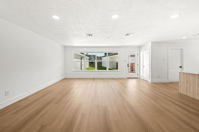 7631 Westwind Lane, Houston, TX 77071